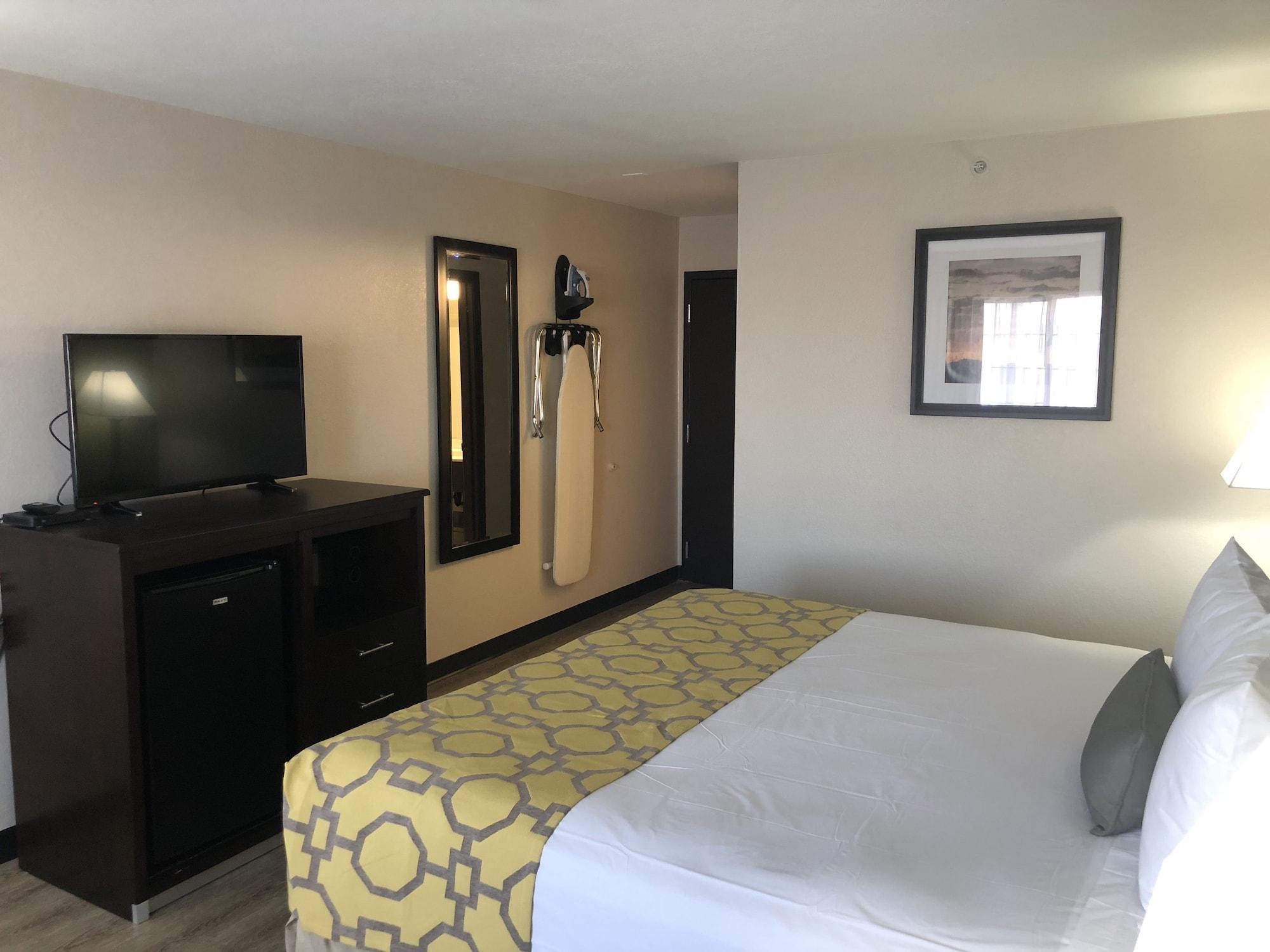 Baymont By Wyndham Phoenix I-10 Near 51St Ave Ngoại thất bức ảnh