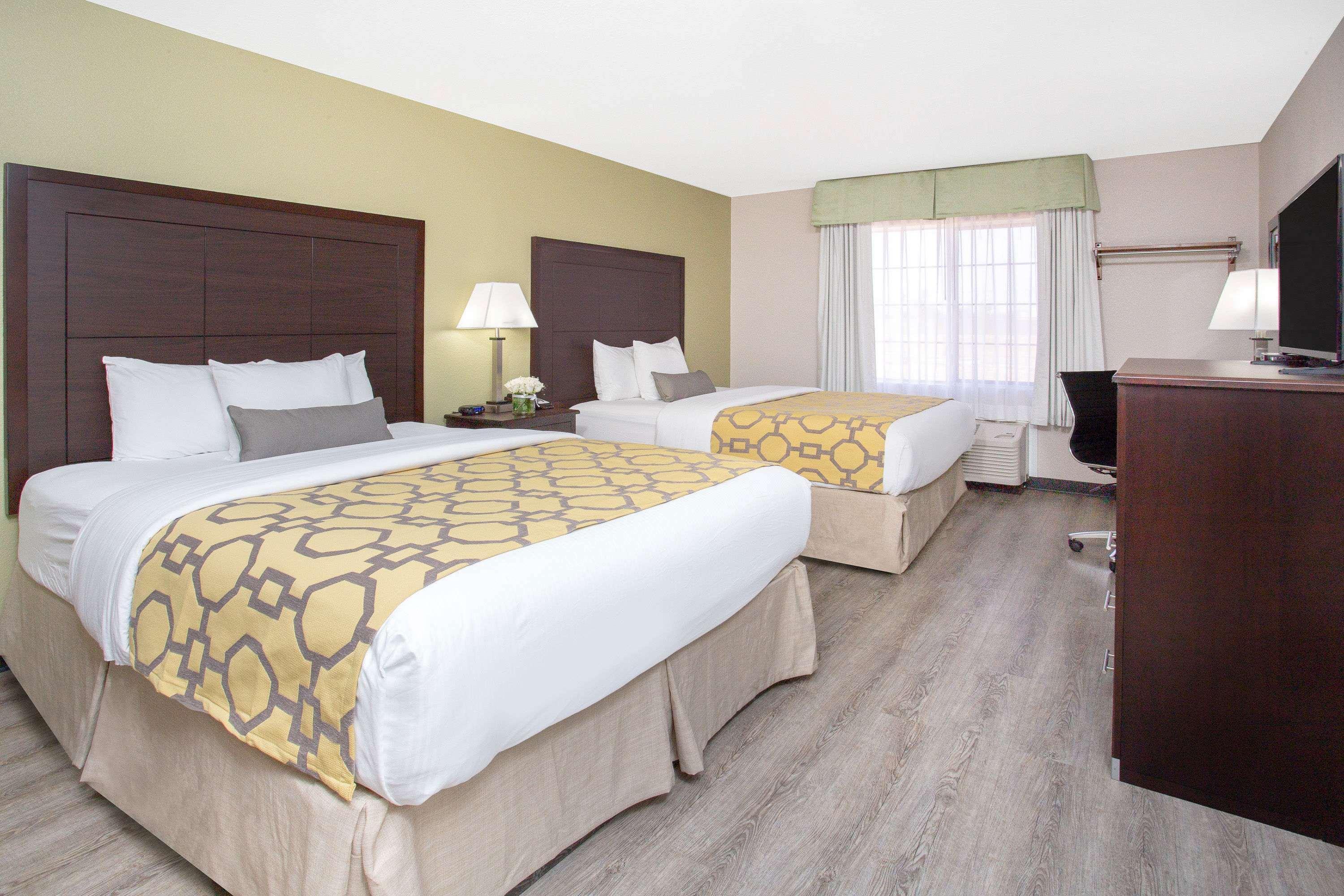 Baymont By Wyndham Phoenix I-10 Near 51St Ave Ngoại thất bức ảnh